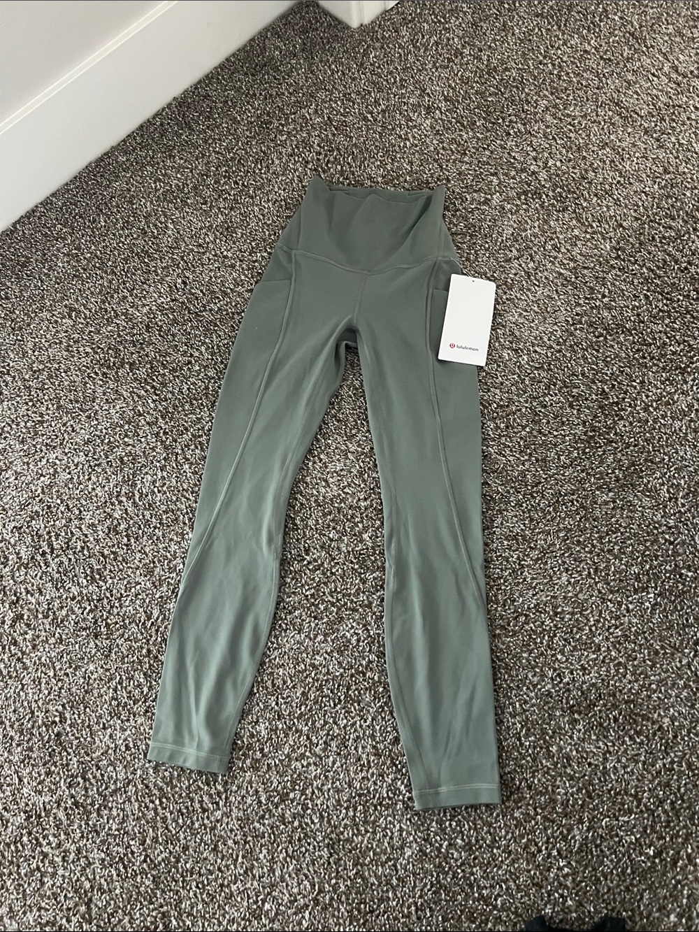 LULULEMON NWT High-Rise Align